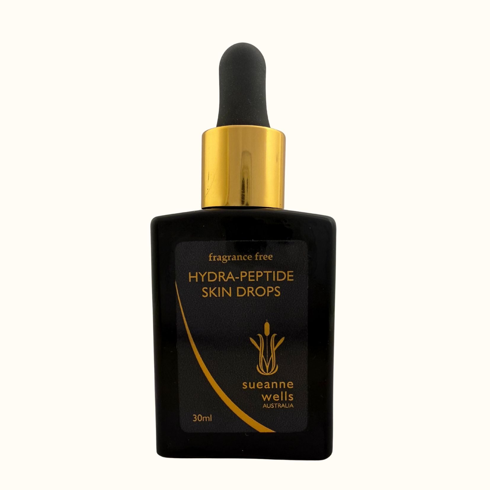 A potent fusion of duo Hyaluronic, Peptides, Vitamin B and C for instant brighter luminous glow.